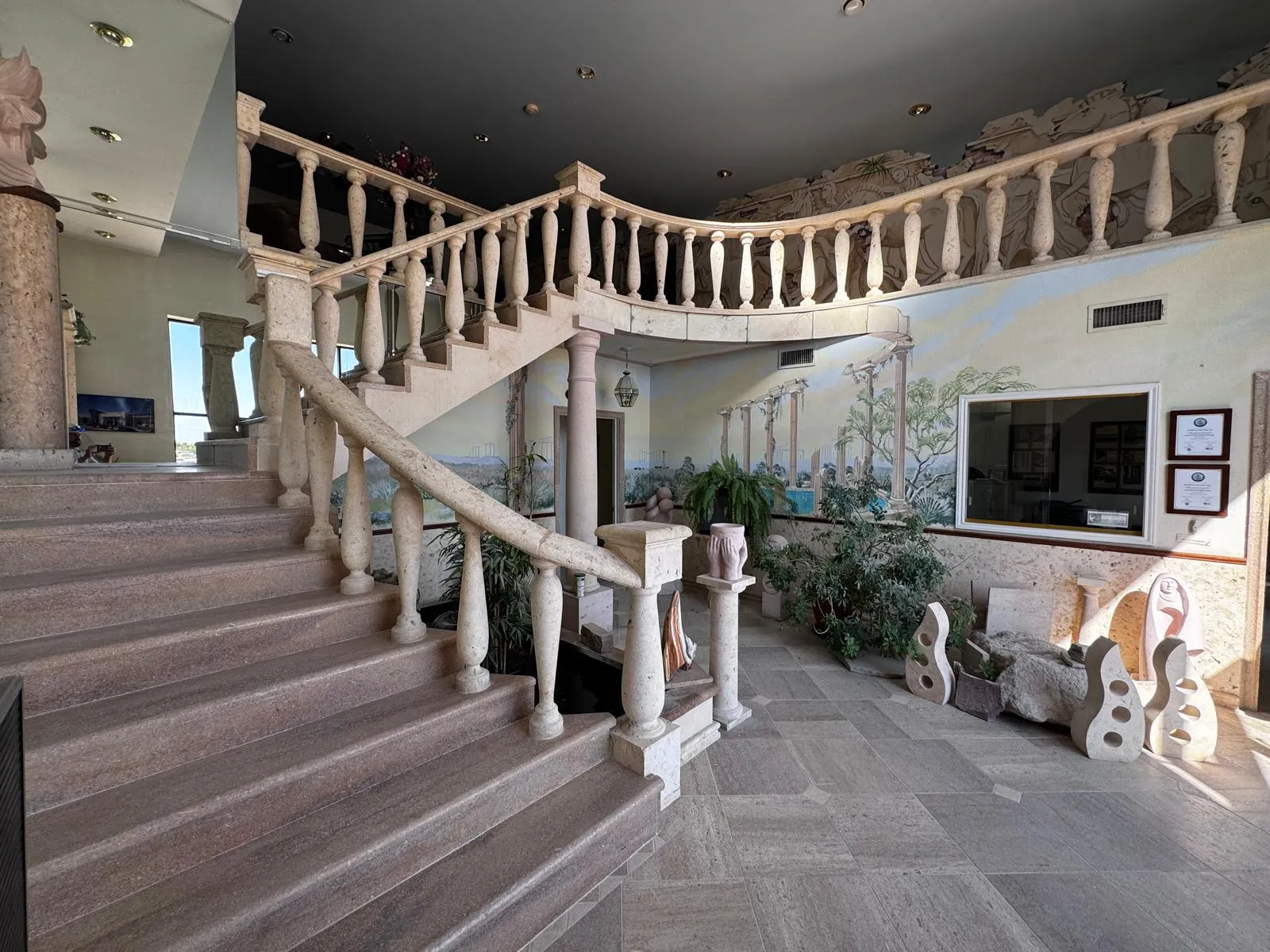 Custom balusters-handrails-stairs